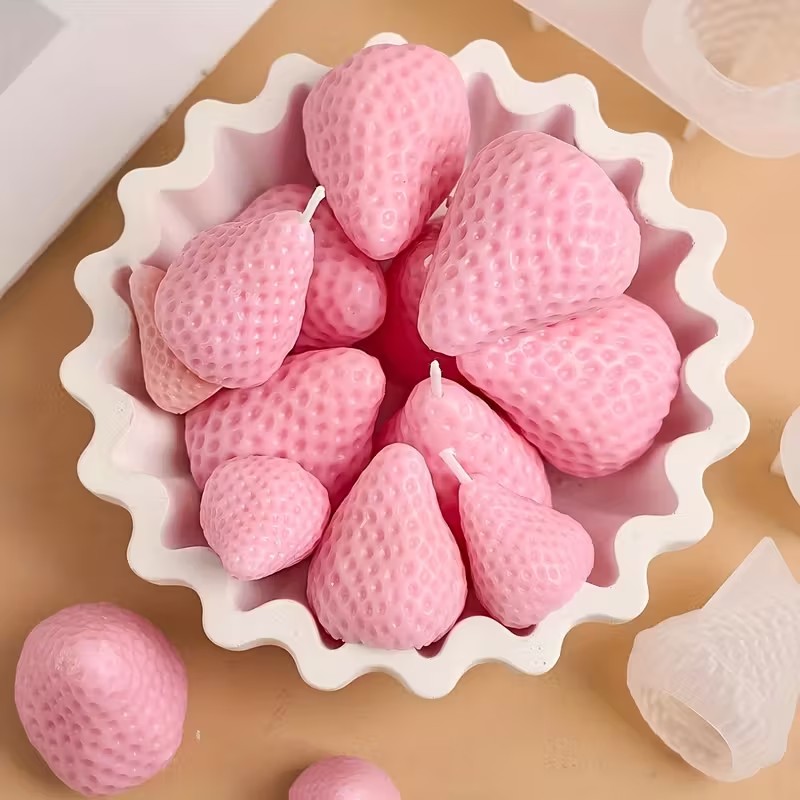 Strawberry Silicone Candle Mol - огляд і ціна Candle Making Ideas